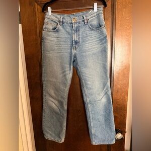 B Sides Kick Crop Jean